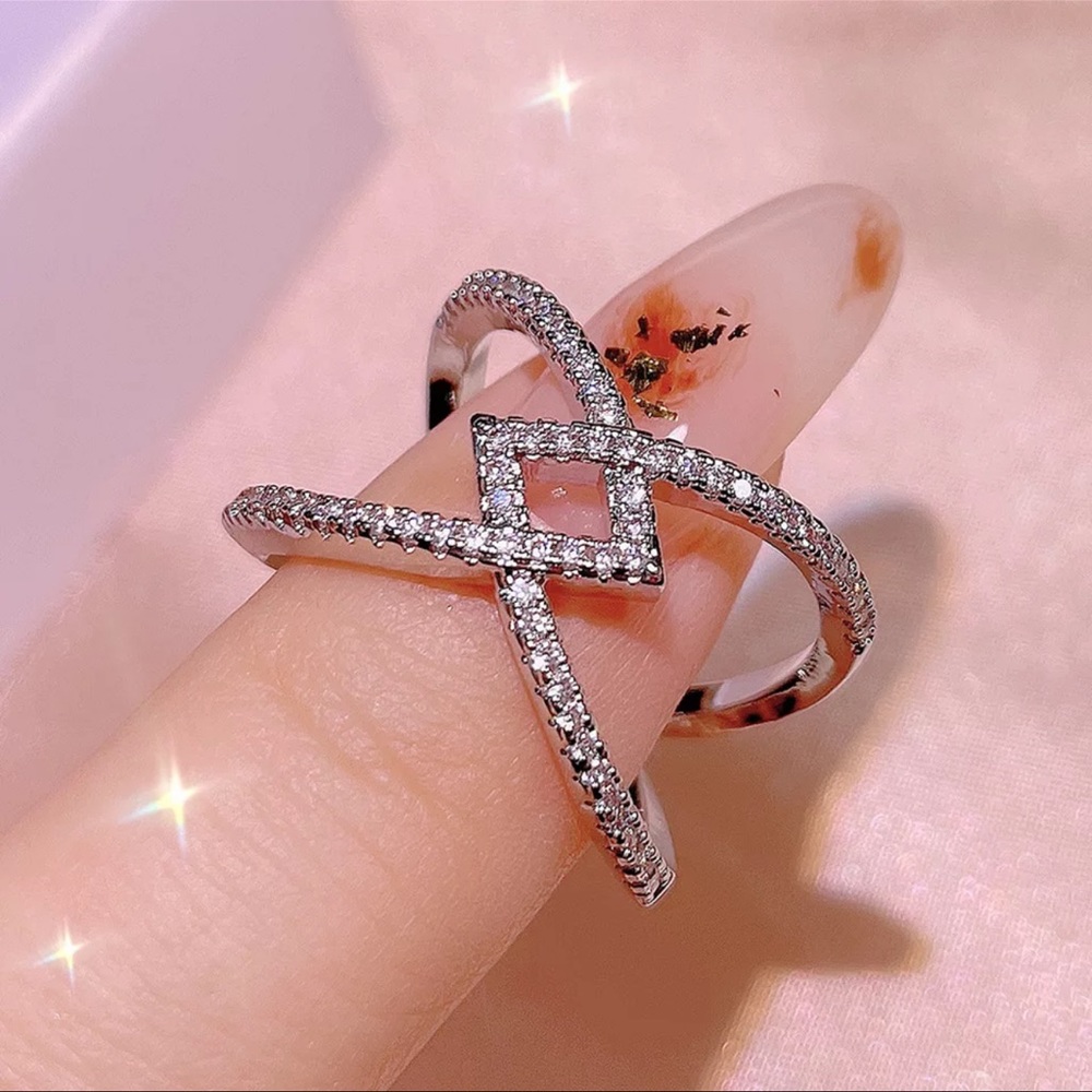 925 Sterling Silver Elegant Ring - image 3